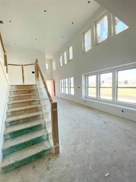 Dining Area with Window Seat Dining Area with Window Seat