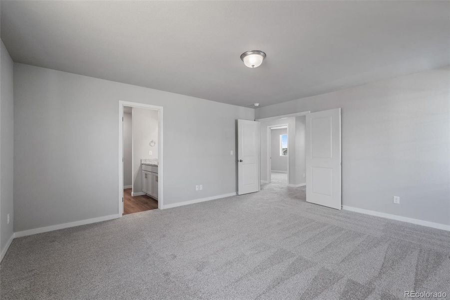 Spacious, unfurnished interior of a new home in Sky Ranch – Uptown Collection, Watkins (Image 25).