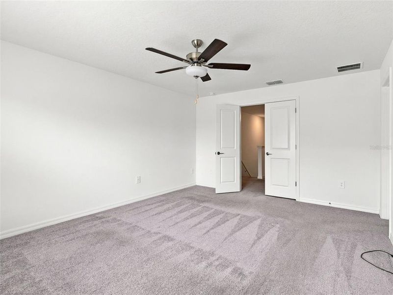 Spacious, unfurnished interior of a new home in , San Antonio (Image 21).