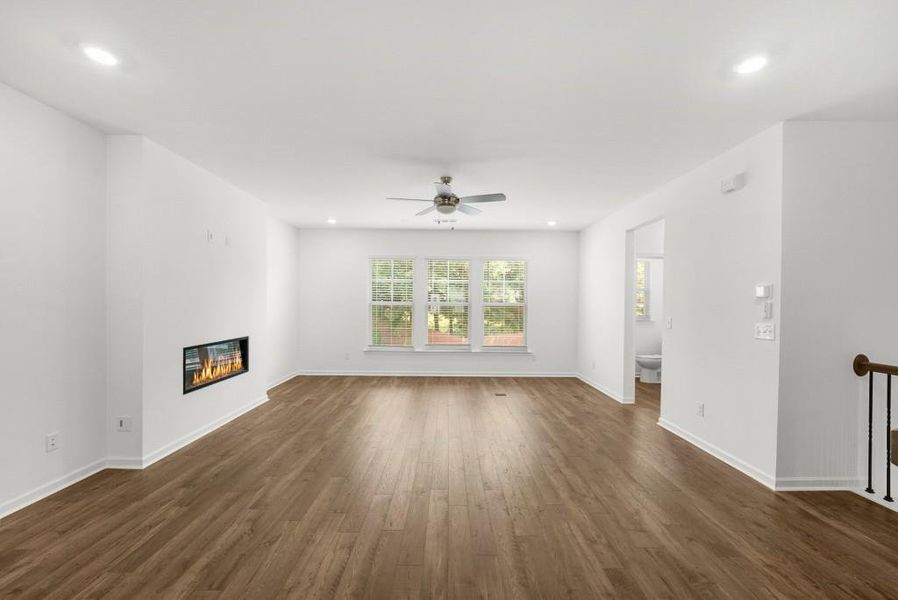Spacious, unfurnished interior of a new home in Chandler Run, Tucker (Image 15).