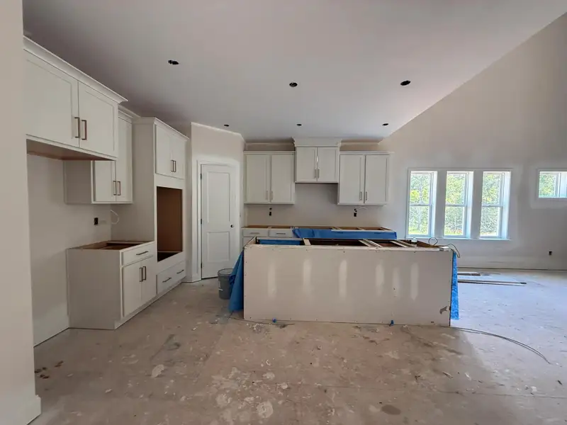Everly D Kitchen