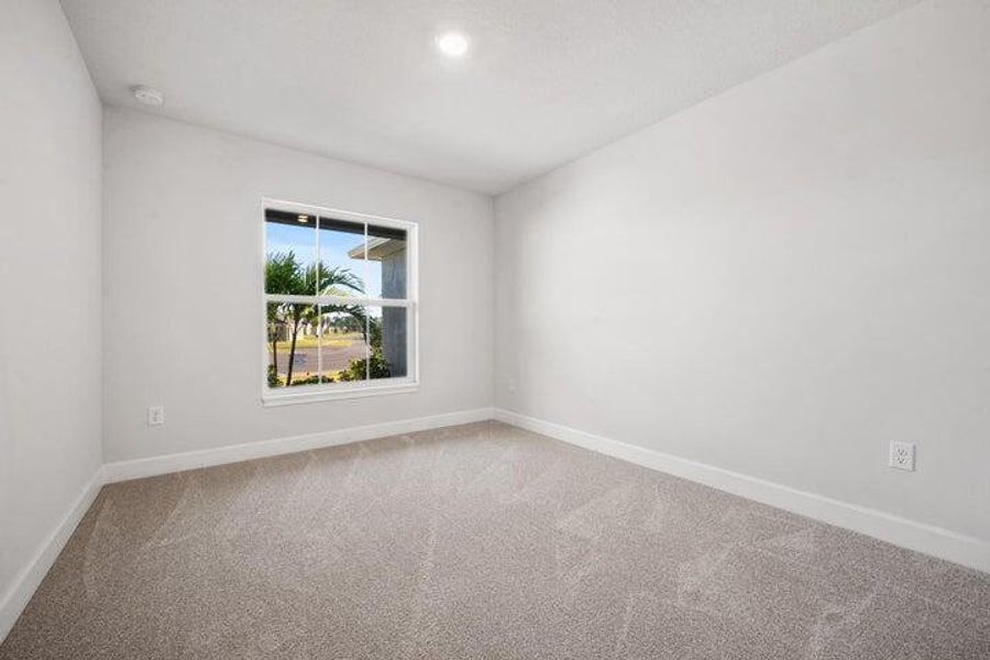 Spacious, unfurnished interior of a new home in Waterstone Villas, Fort Pierce (Image 9). Spacious, unfurnished interior of a new home in Waterstone Villas, Fort Pierce (Image 9).