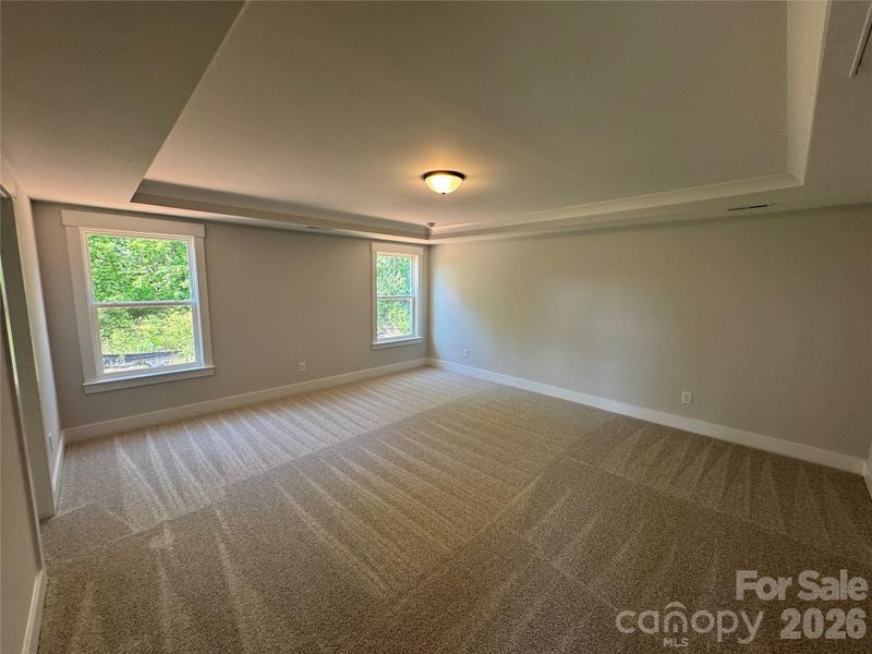 Spacious, unfurnished interior of a new home in Robinson Oaks, Gastonia (Image 20).