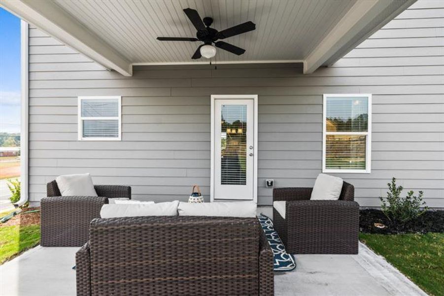 Exterior details and patio area of a home in Arrington, Adairsville (Image 2).