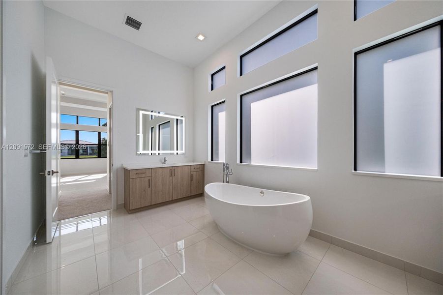 Furnished interior view inside a new home in , Boca Raton (Image 8). Furnished interior view inside a new home in , Boca Raton (Image 8).