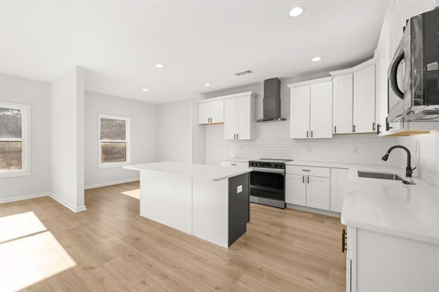 Furnished interior view inside a new home in , Snellville (Image 13).