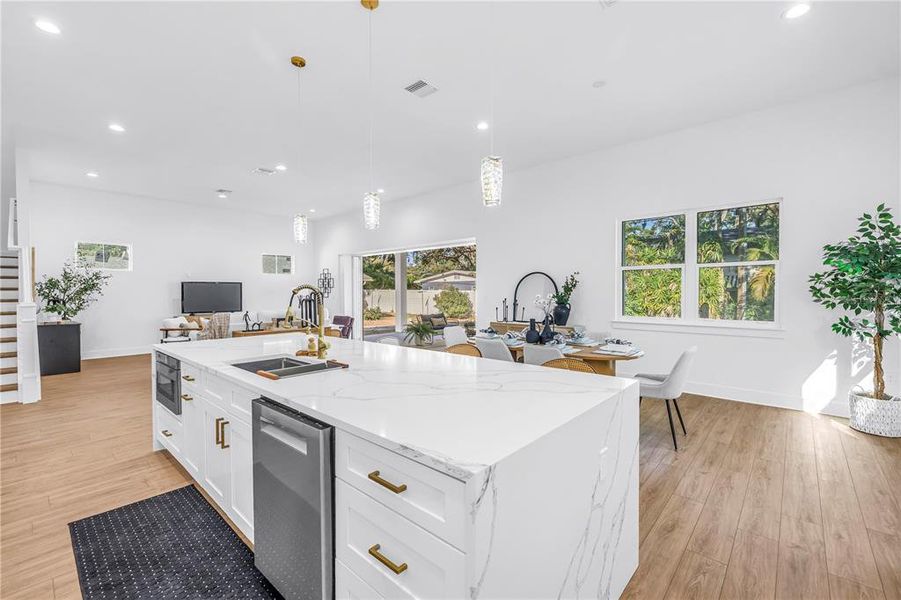 Furnished interior view inside a new home in , St. Petersburg (Image 16).