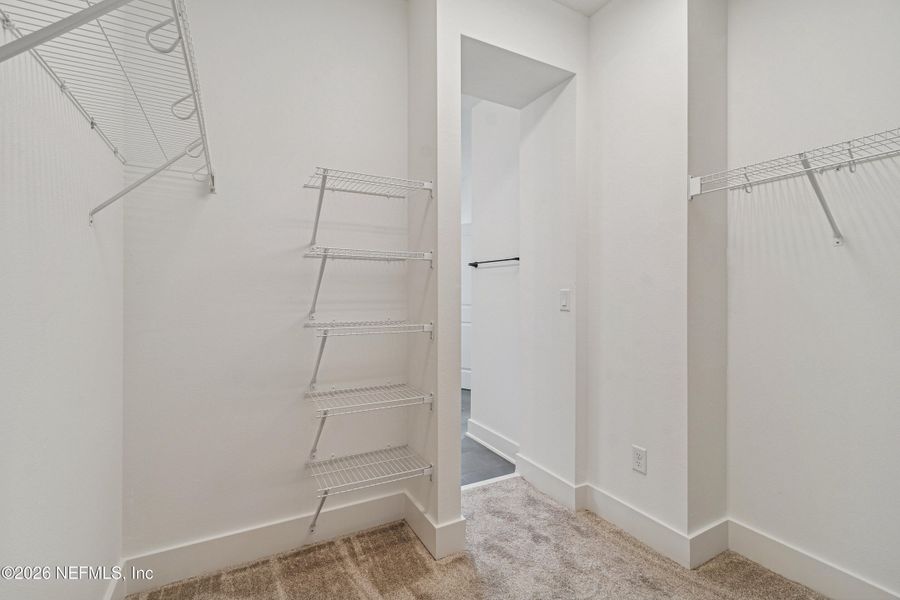 Spacious, unfurnished interior of a new home in Kettering at eTown - Traditional Collection, Jacksonville (Image 21).