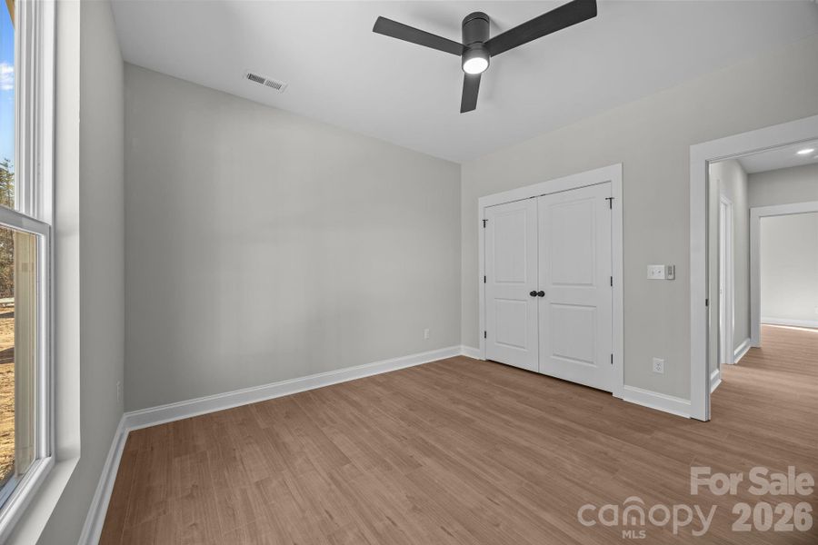 Spacious, unfurnished interior of a new home in , Lincolnton (Image 27).