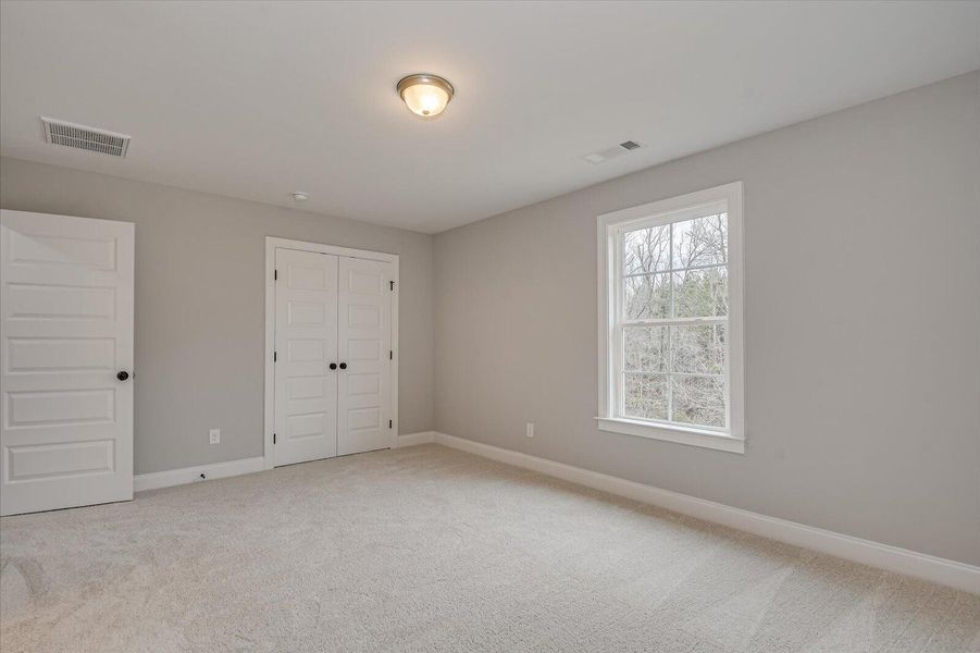 Spacious, unfurnished interior of a new home in Tillery Park, Grovetown (Image 41). Spacious, unfurnished interior of a new home in Tillery Park, Grovetown (Image 41).