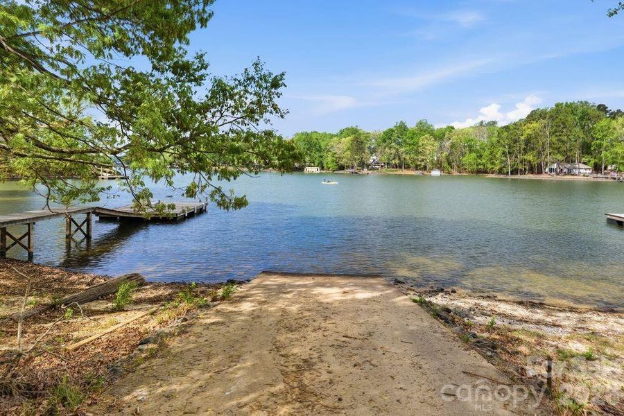 The Coves on Lake Wylie Community