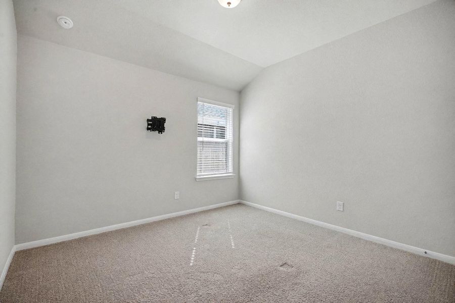 Spacious, unfurnished interior of a new home in Southwinds, Baytown (Image 24). Spacious, unfurnished interior of a new home in Southwinds, Baytown (Image 24).
