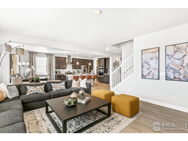 Furnished interior view inside a new home in Vantage, Berthoud (Image 17).