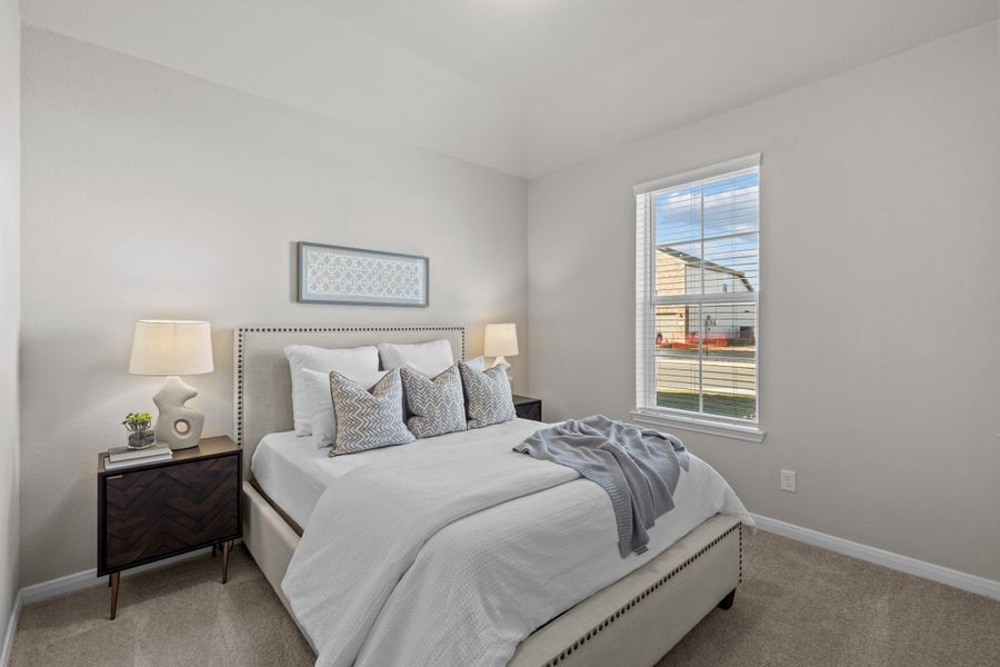 Representative furnished interior of a home built from the Sierra by Beazer Homes in Comanche Ridge, San Antonio (Image 7).