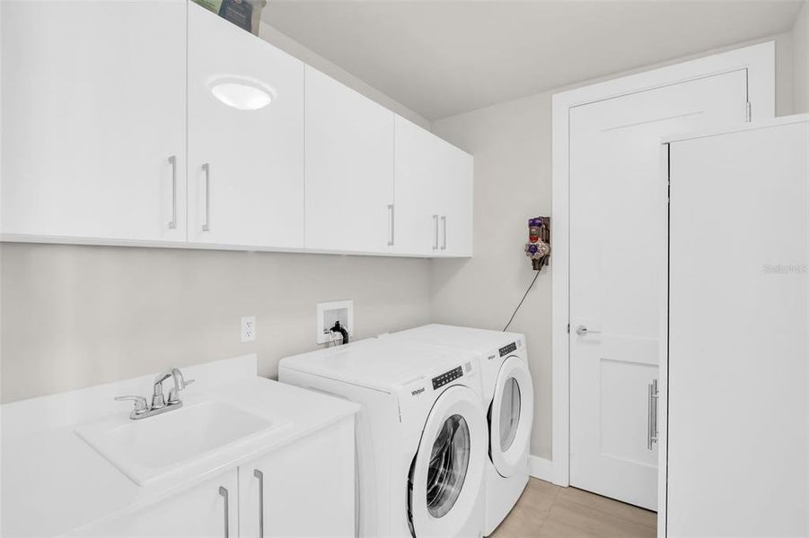 Furnished interior view inside a new home in , St. Petersburg (Image 8).