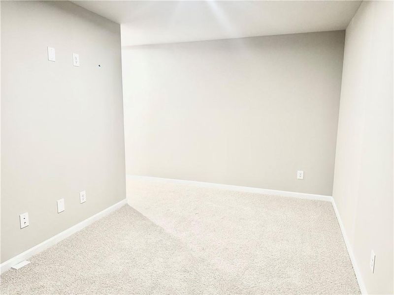 Spacious, unfurnished interior of a new home in Silver Leaf, Dawsonville (Image 9).