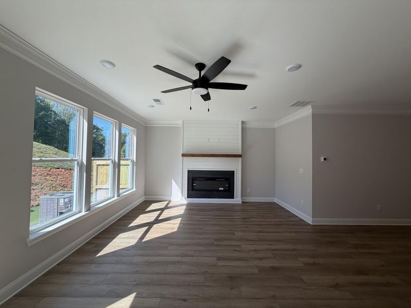 Spacious, unfurnished interior of a new home in Villas at Dawsonville Townhomes, Dawsonville (Image 9).