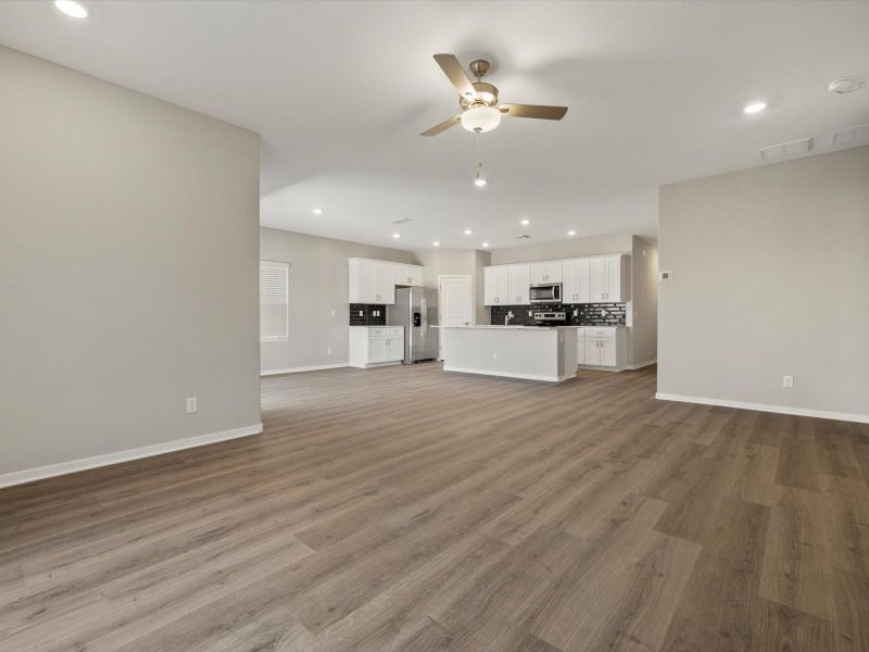 Daffodil II New Home in Maricopa, AZ. - Slide 14 Daffodil II New Home in Maricopa, AZ. - Slide 14