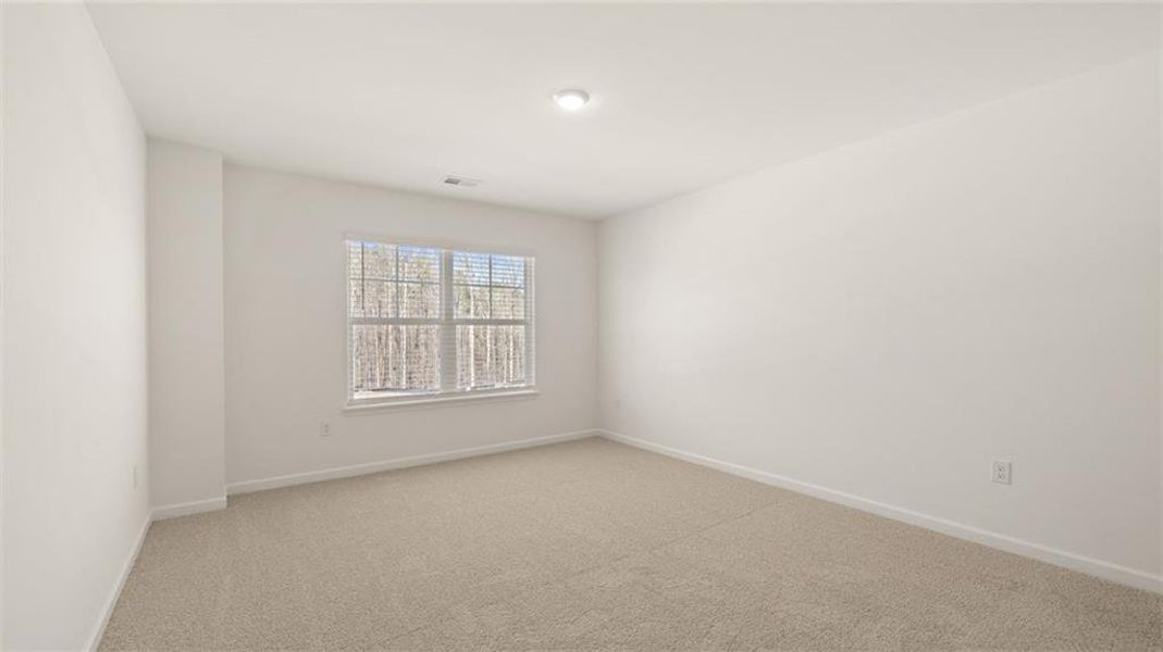 Spacious, unfurnished interior of a new home in Kingston Ranch at Lake Oconee, Buckhead (Image 22).