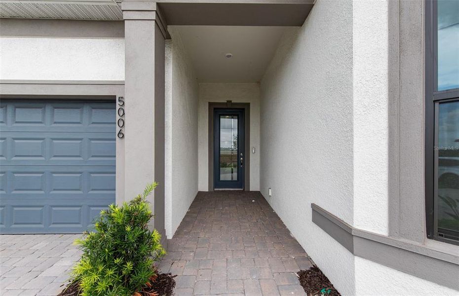 Exterior details and patio area of a home in Del Webb Catalina, Lakewood Ranch (Image 3). Exterior details and patio area of a home in Del Webb Catalina, Lakewood Ranch (Image 3).