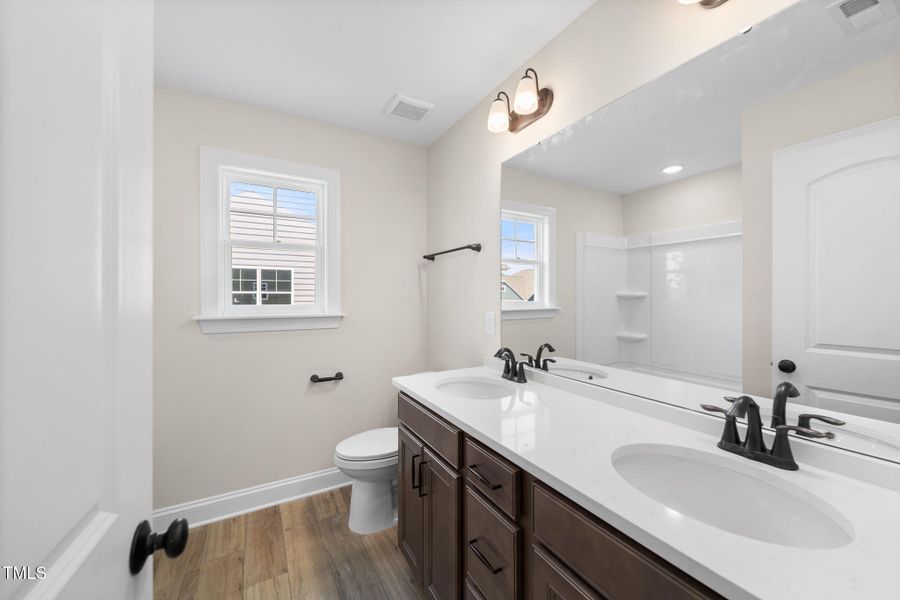 36-web-or-mls-DSC_9223 36-web-or-mls-DSC_9223