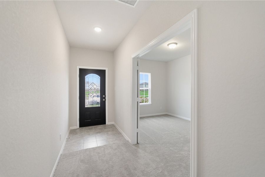 Spacious, unfurnished interior of a new home in Hannah Heights, Seguin (Image 21). Spacious, unfurnished interior of a new home in Hannah Heights, Seguin (Image 21).