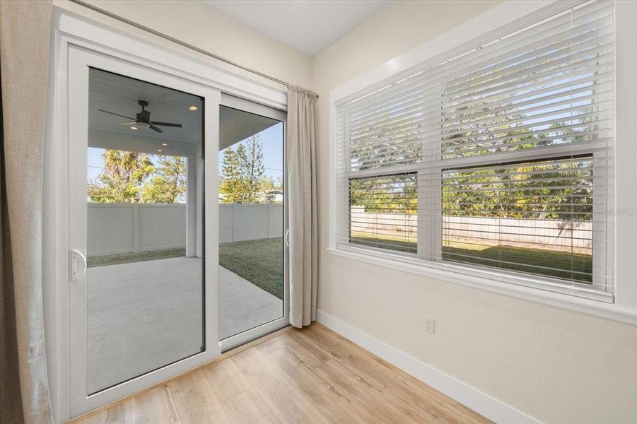 Spacious, unfurnished interior of a new home in , Largo (Image 47).