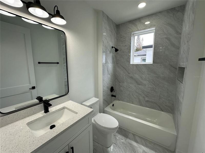 Furnished interior view inside a new home in , Orlando (Image 5).