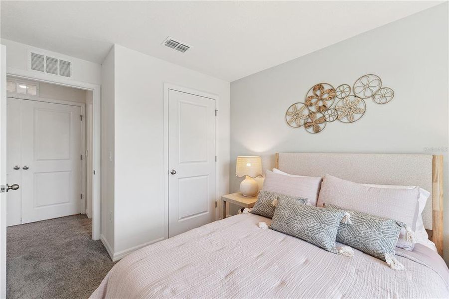 Furnished interior view inside a new home in Sandalwood, New Smyrna Beach (Image 19).