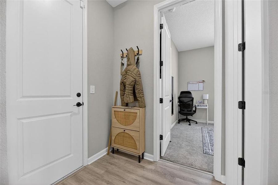 Furnished interior view inside a new home in , Apollo Beach (Image 49).