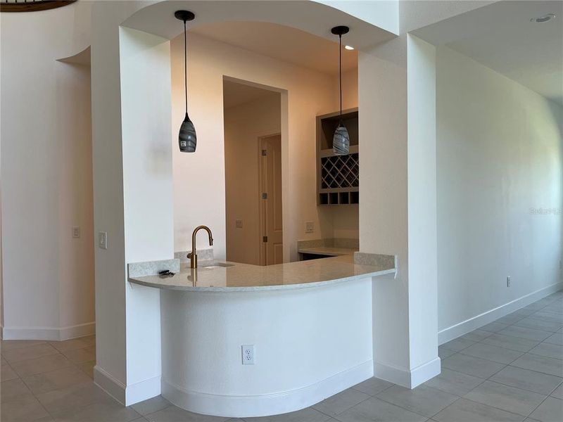 Spacious, unfurnished interior of a new home in , Wesley Chapel (Image 39).