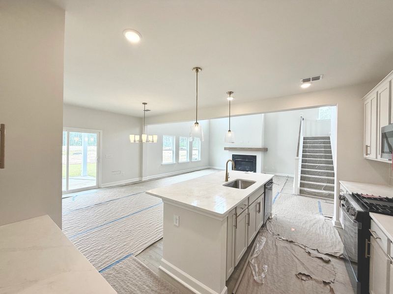 Image 10 of a home in Watson Hill.