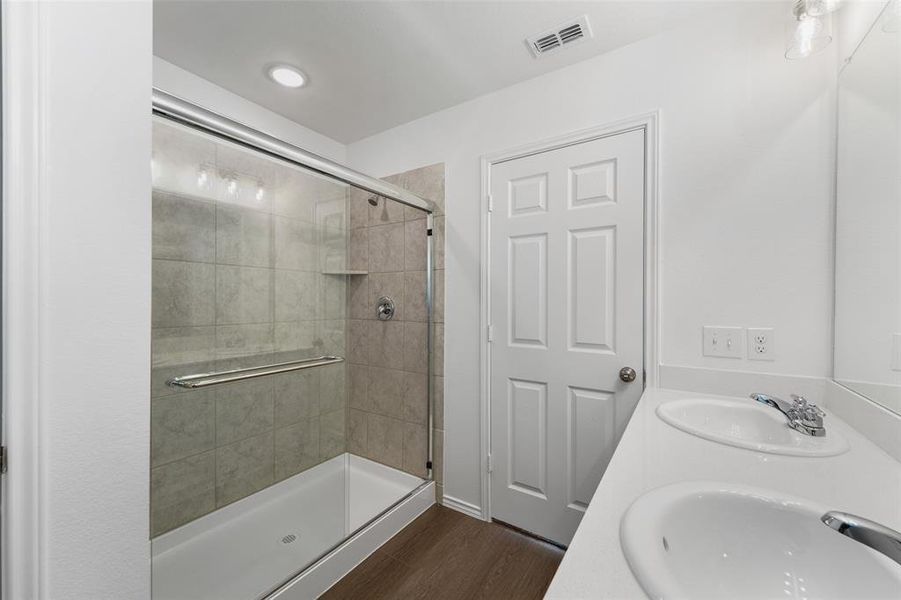 Furnished interior view inside a new home in Arbordale, Forney (Image 12).