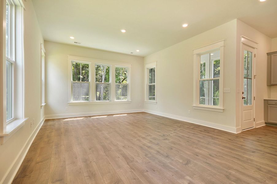 Spacious, unfurnished interior of a new home in Heron's Walk at Summers Corner: Row Collection, Summerville (Image 16). Spacious, unfurnished interior of a new home in Heron's Walk at Summers Corner: Row Collection, Summerville (Image 16).
