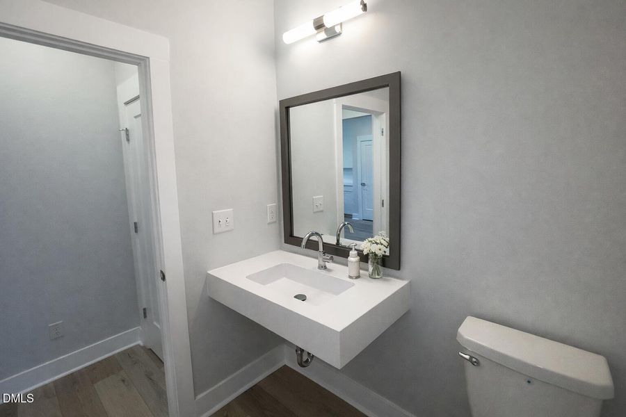 F31DDEF5-0558-40F1-B4CF-C0CA18950D84 F31DDEF5-0558-40F1-B4CF-C0CA18950D84