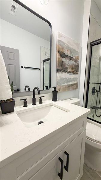 Image 43 of a home in .