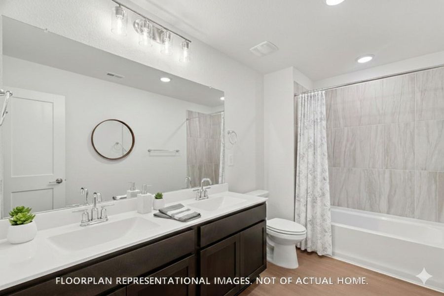 Furnished interior view inside a new home in Miller's Pond, Rosenberg (Image 12).