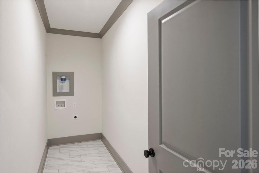 2nd Laundry Area - upstairs 2nd Laundry Area - upstairs