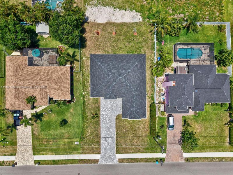 Image 42 of a home in .