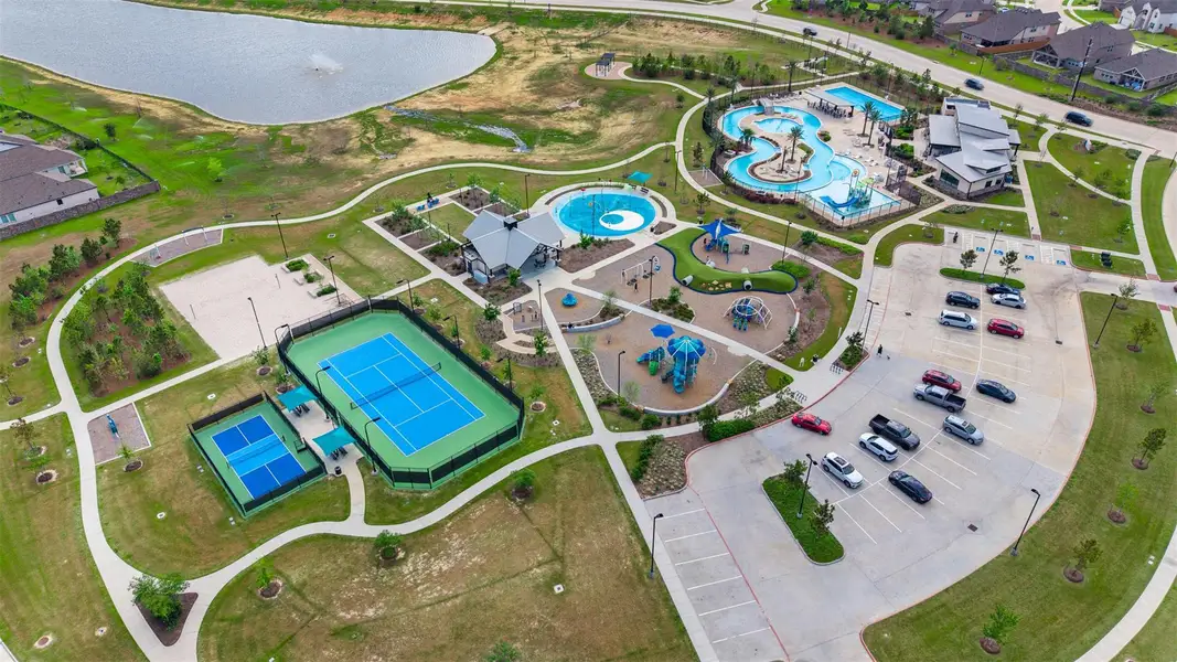 Community amenities in Marvida, Cypress (Image 27).