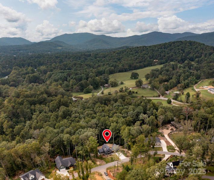 Nestle in the Beautiful Mountains of Fairview, Though Just a Short Drive to Downtown Asheville Nestle in the Beautiful Mountains of Fairview, Though Just a Short Drive to Downtown Asheville