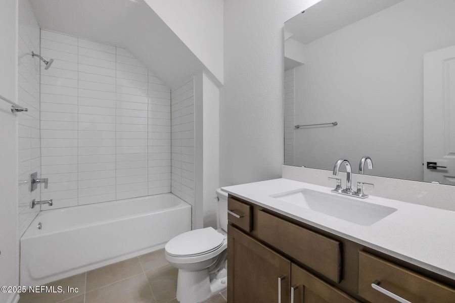 Furnished interior view inside a new home in Brook Forest, St. Augustine (Image 9).