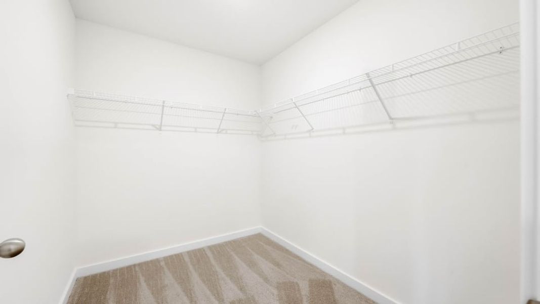 Spacious, unfurnished interior of a new home in Johnson Farms, Greeneville (Image 20).