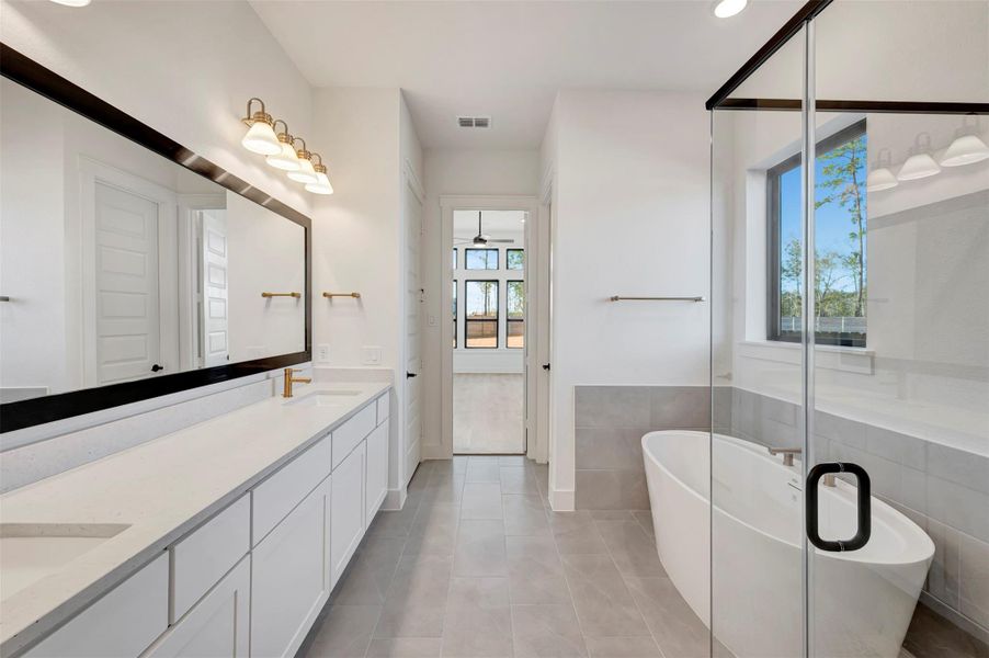 Furnished interior view inside a new home in ARTAVIA 50' Homesites, Conroe (Image 4). Furnished interior view inside a new home in ARTAVIA 50' Homesites, Conroe (Image 4).