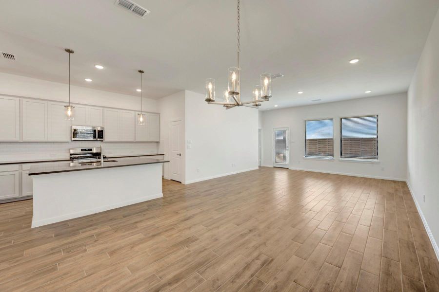 Spacious, unfurnished interior of a new home in Austin Point, Richmond (Image 17).