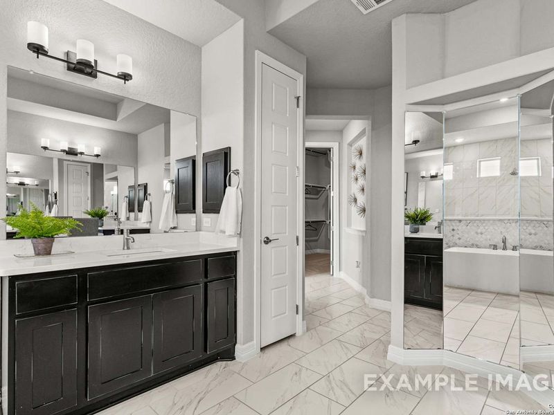 Furnished interior view inside a new home in Potranco Oaks, Castroville (Image 34).