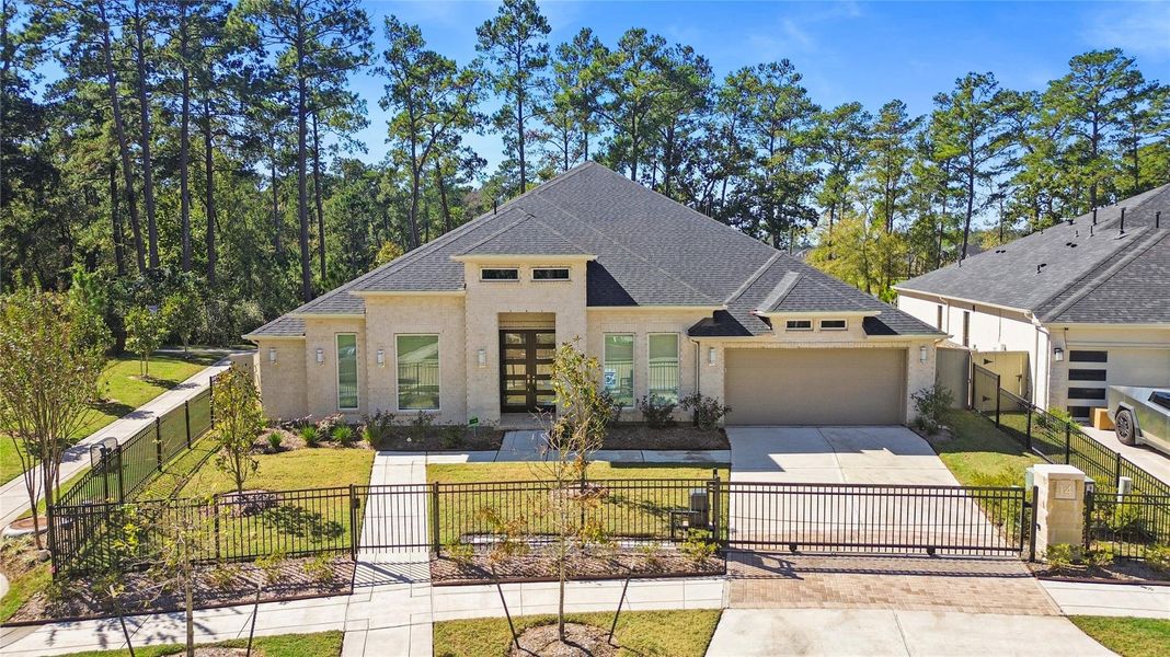 Image 31 of a home in Audubon Park 70'.
