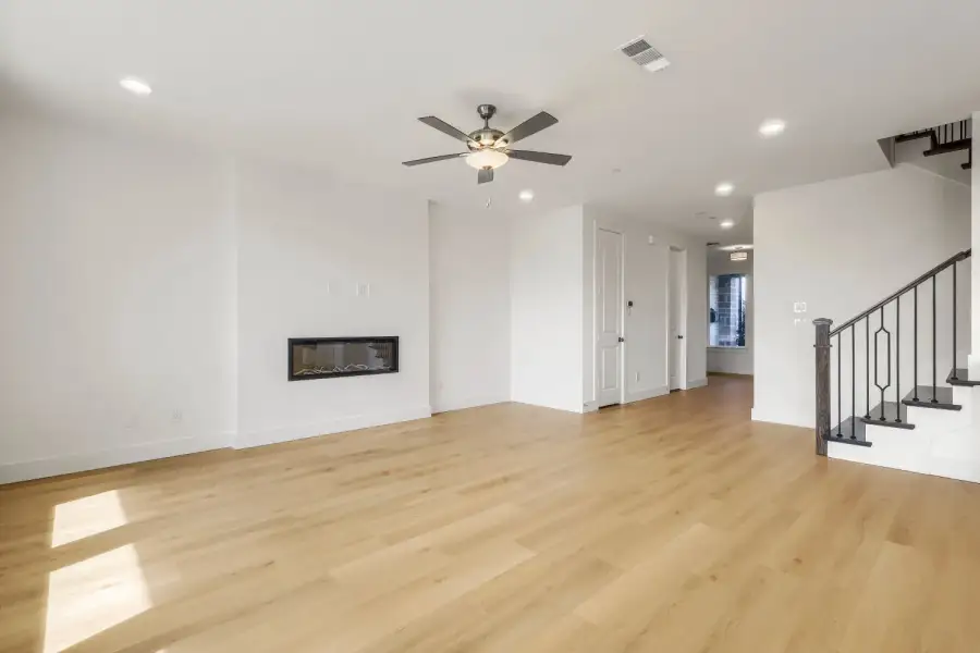 3156 Sir River - Living Area