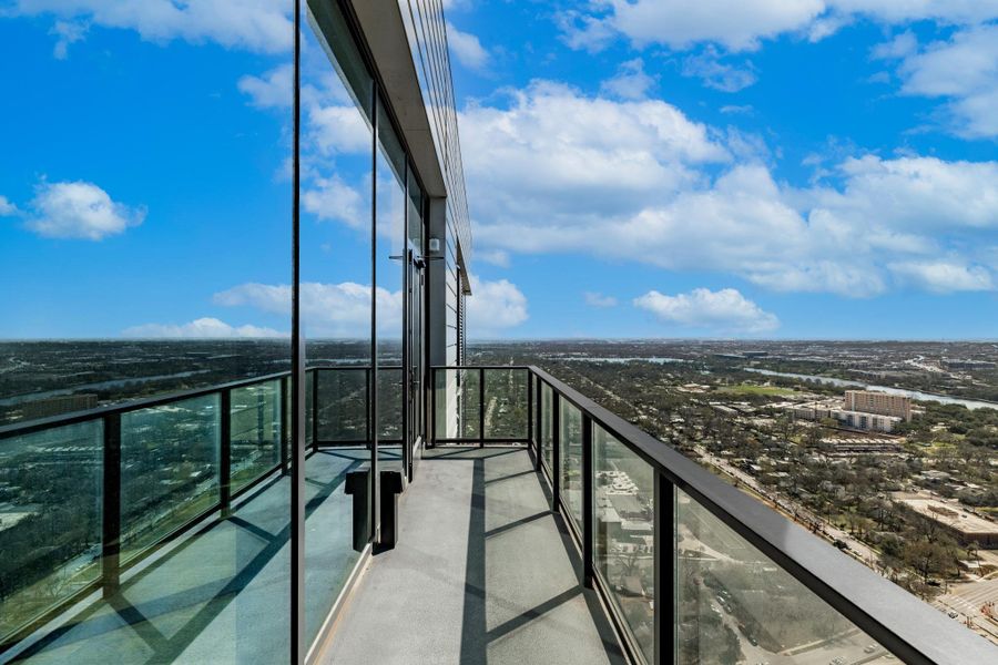 Enjoy the exclusive view of Lady Bird Lake and downtown from the 40th floor balcony