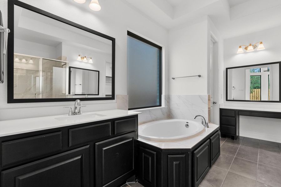 Furnished interior view inside a new home in Colton, Montgomery (Image 11).